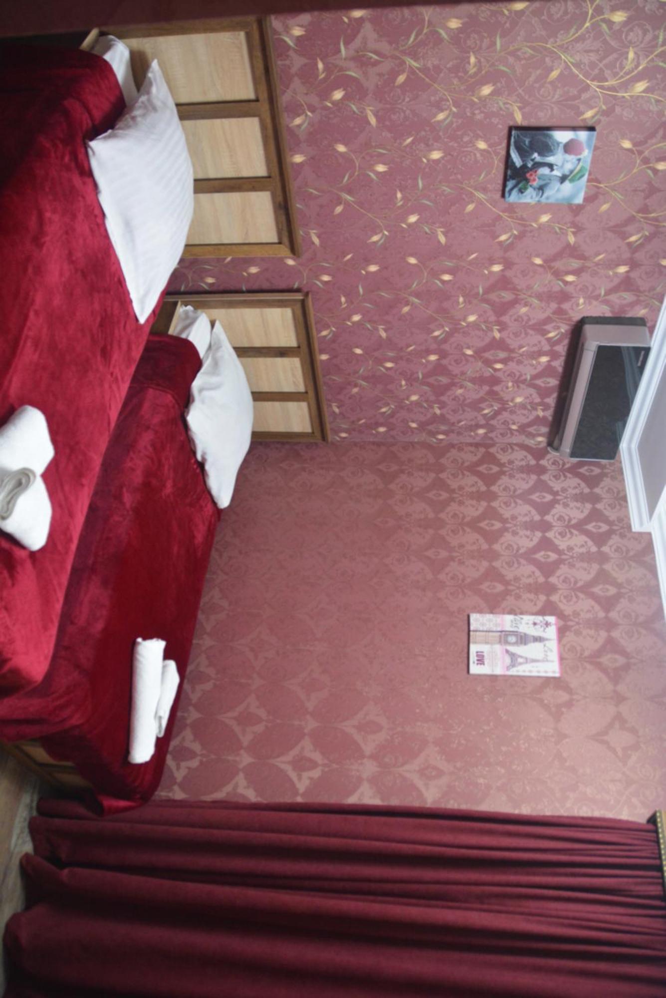 City Hotel Тбилиси Экстерьер фото