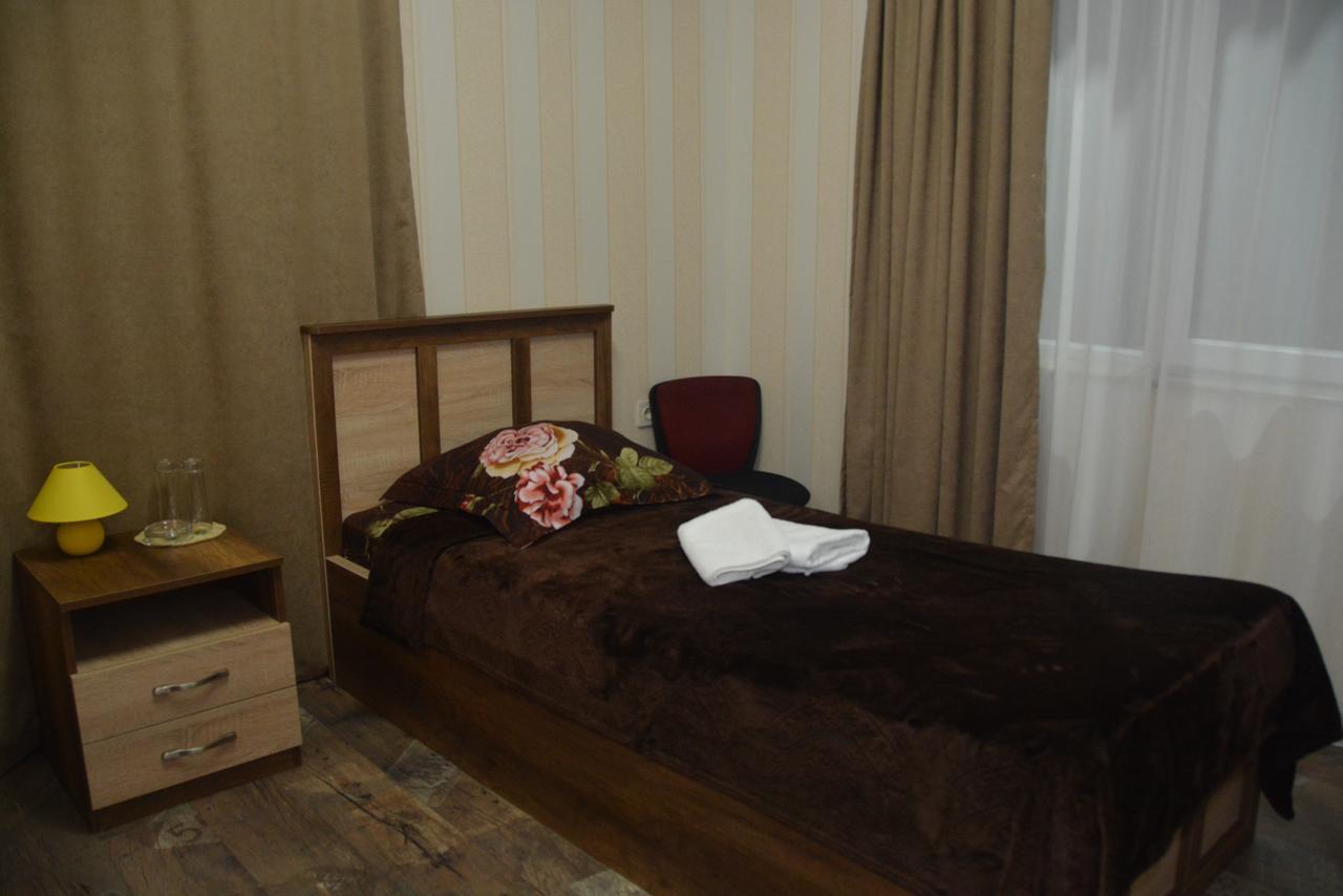 City Hotel Тбилиси Экстерьер фото