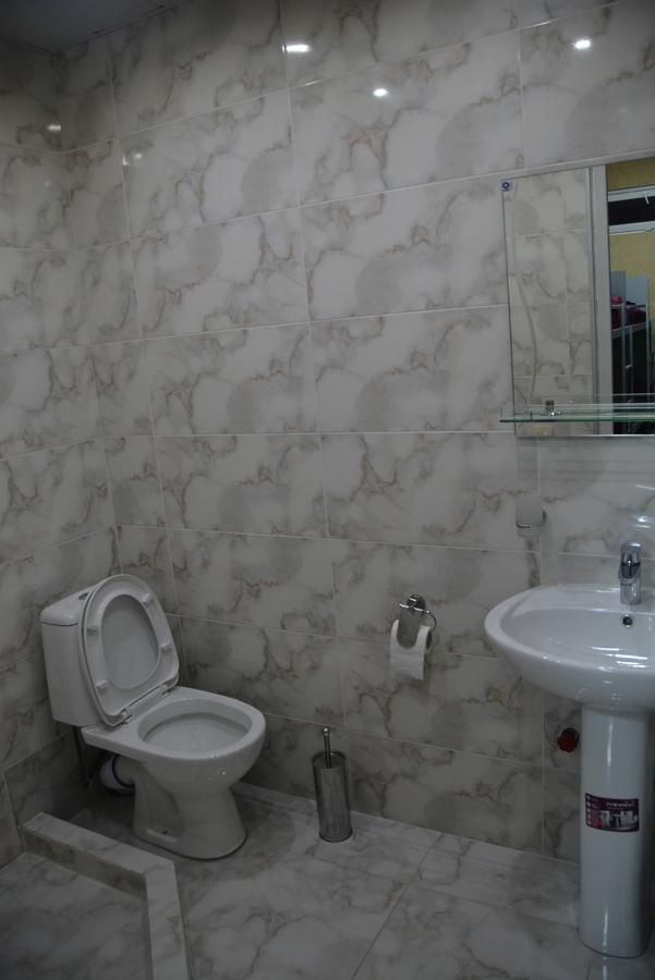 City Hotel Тбилиси Экстерьер фото