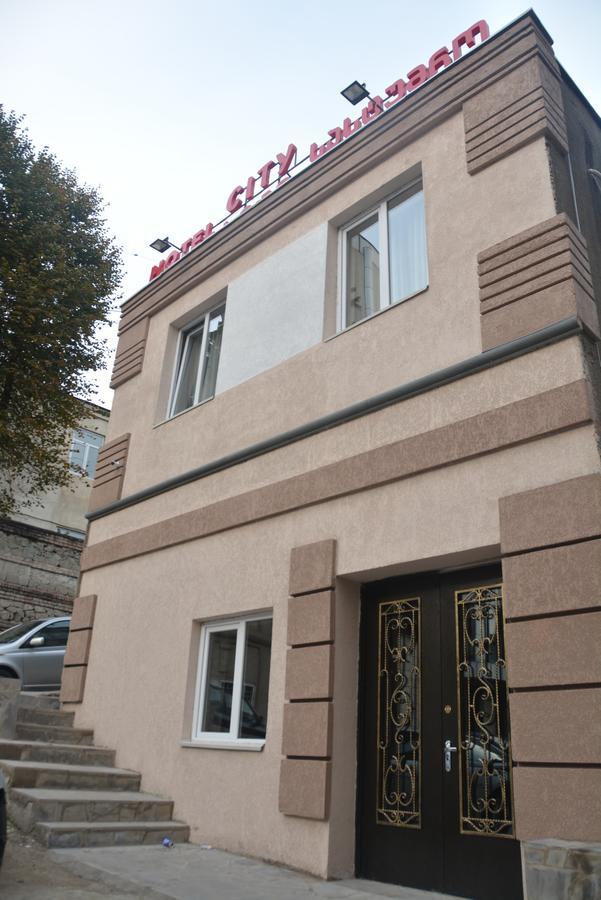 City Hotel Тбилиси Экстерьер фото