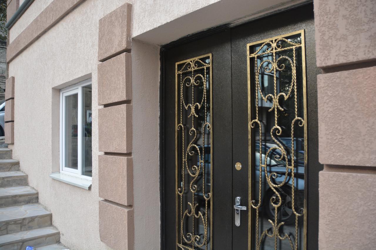 City Hotel Тбилиси Экстерьер фото