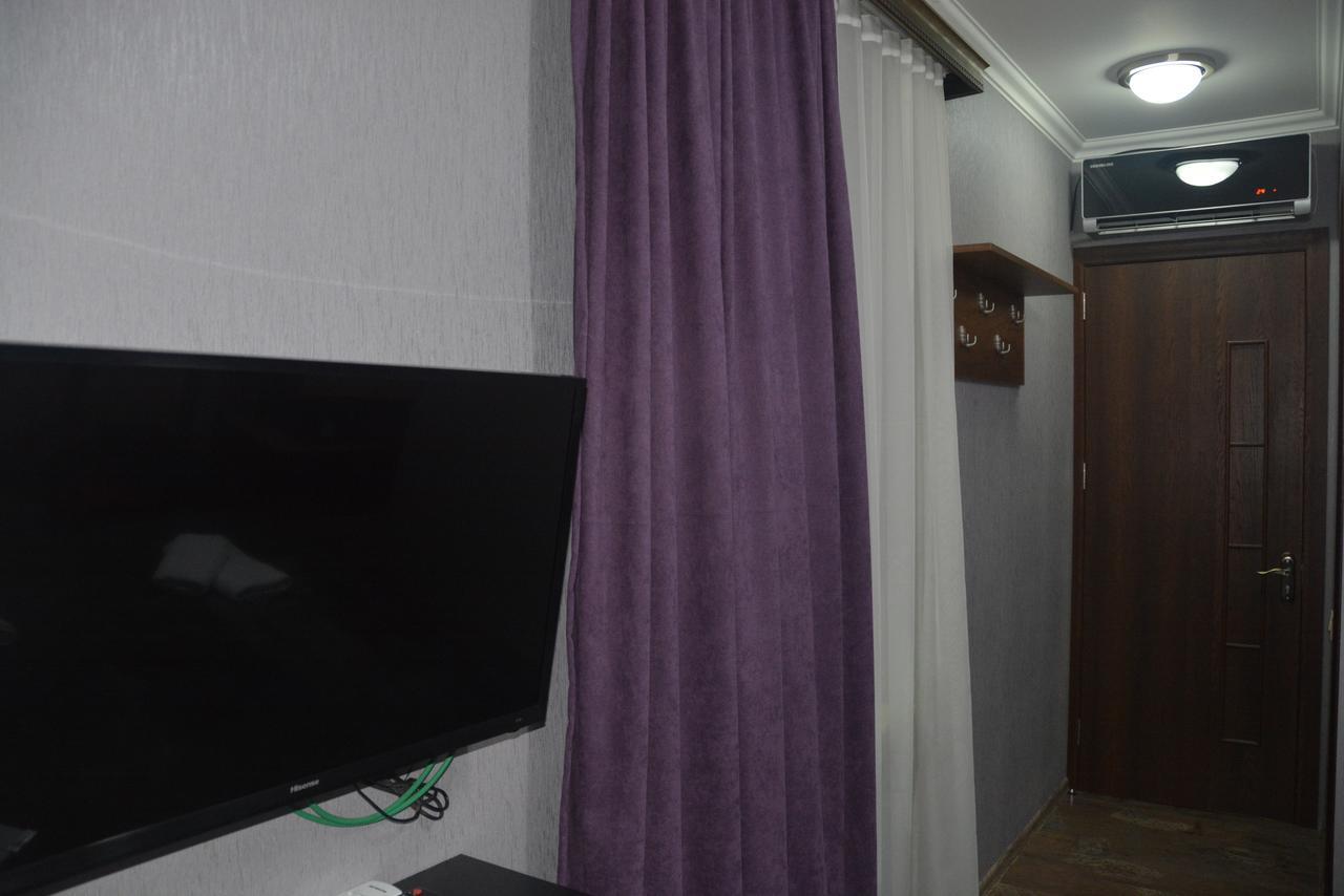 City Hotel Тбилиси Экстерьер фото